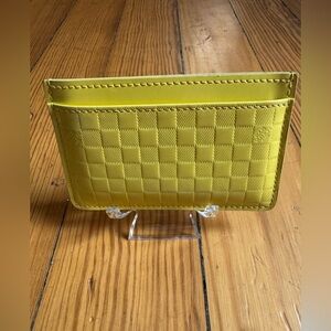 Authentic LV Yellow Damier Card Holder-Preloved in excellent condition